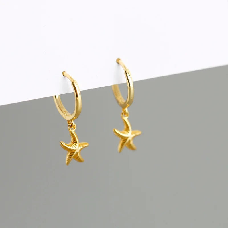 Sea Star Hoop Earring 18k