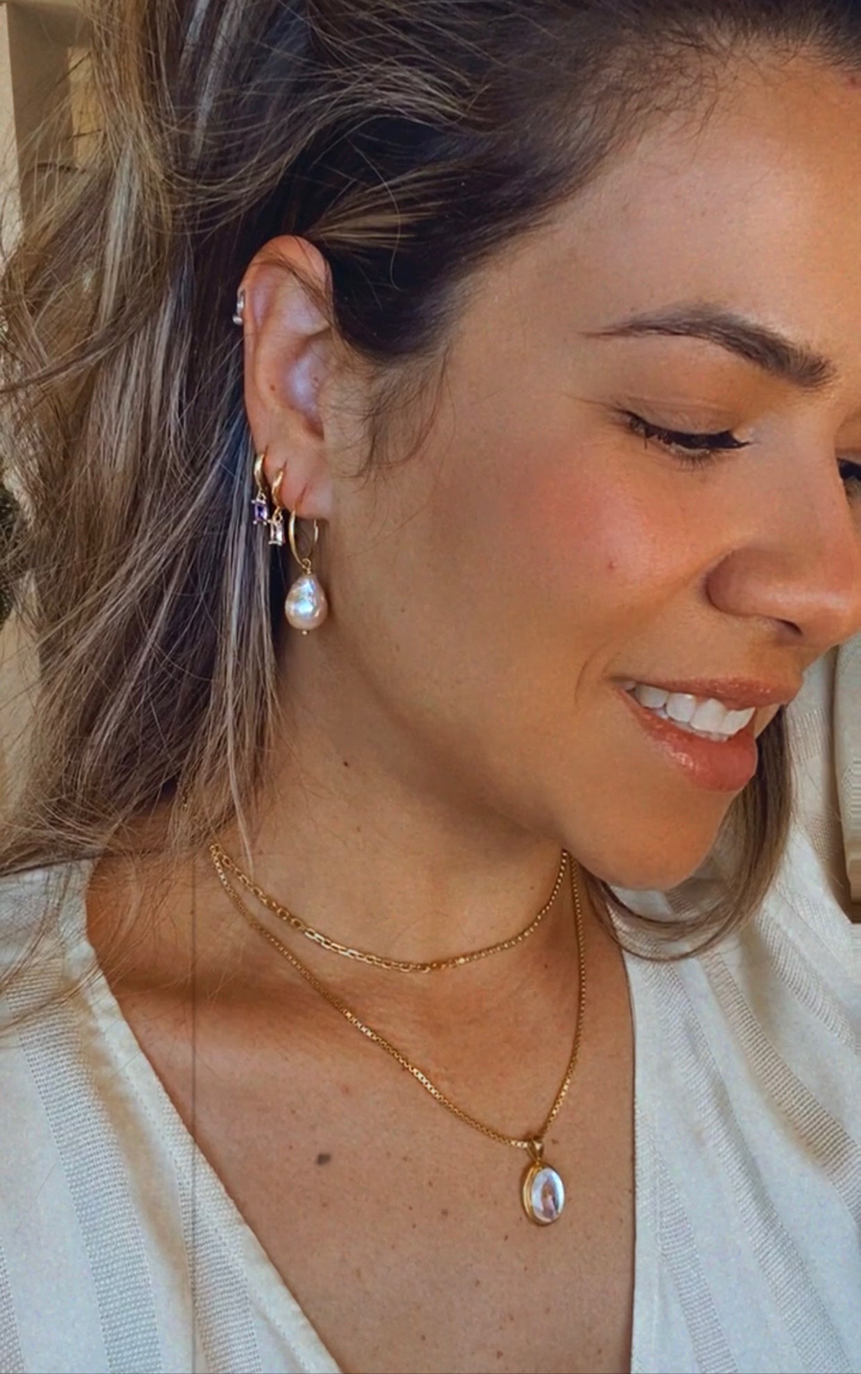 Luz hoop earring