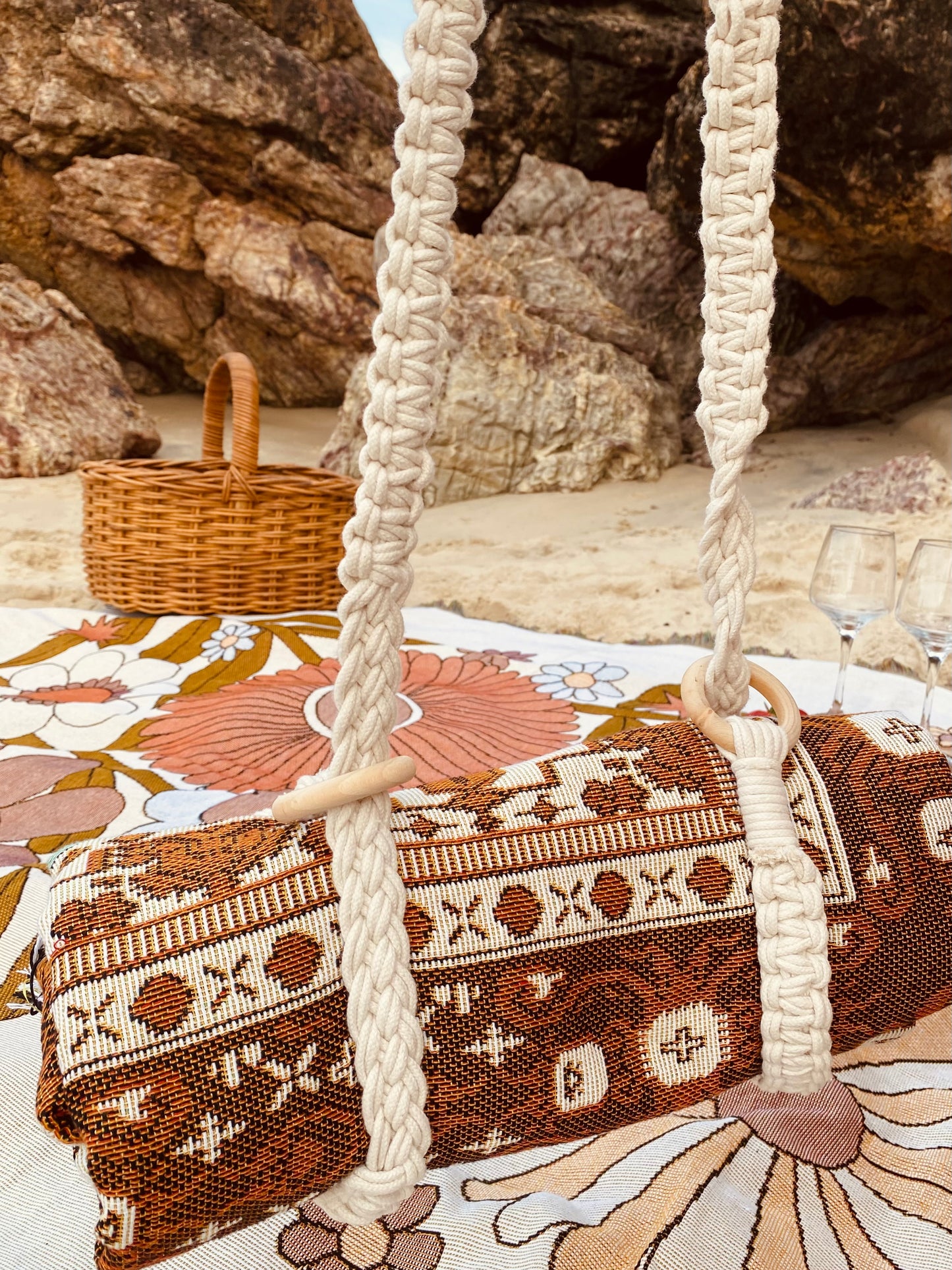 Macrame carry strip