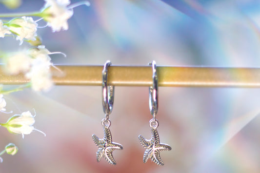 Sea star hoop earring - silver