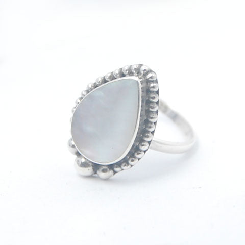 Luz shell ring